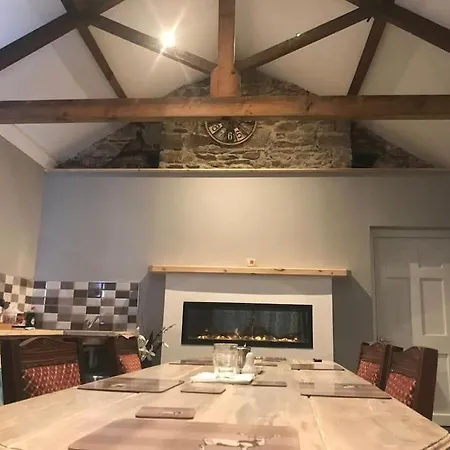 House 3* Shillelagh